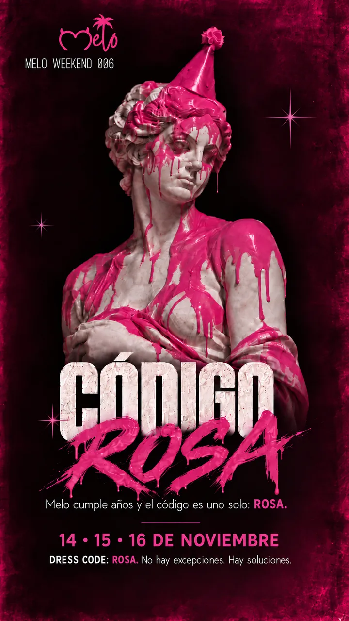 Flyer de Código Rosa, Melo Weekend 006: una escultura clásica cubierta de pintura rosa con gorro de cumpleaños. 14, 15 y 16 de noviembre, Capurganá.